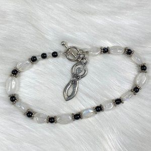 Handmade Quartz & Onyx Beaded Fertility Charm Bracelet 8"